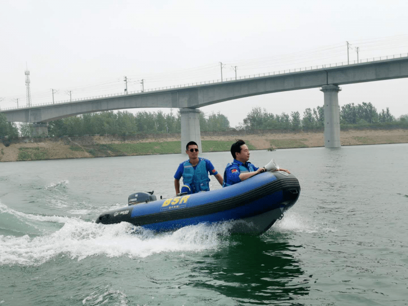 曰逼视频免费看"